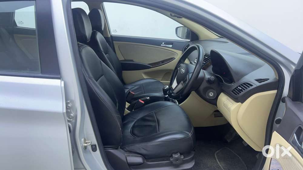 Hyundai Verna 1.6 Vtvt Sx, 2014, Petrol