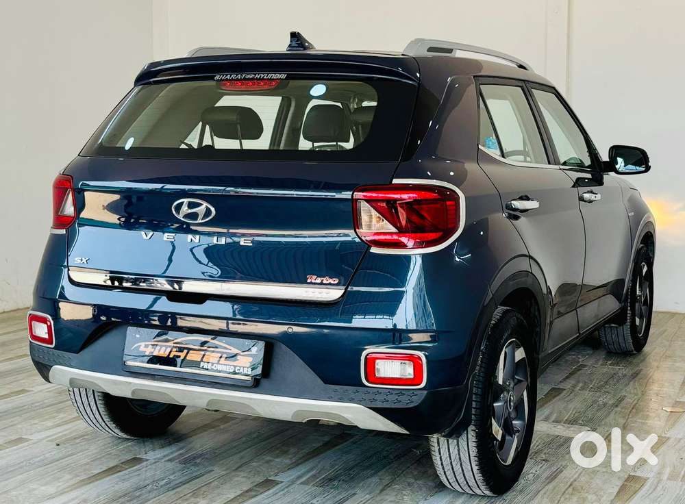 Hyundai Venue Sx Plus Turbo Dct, 2021, Petrol