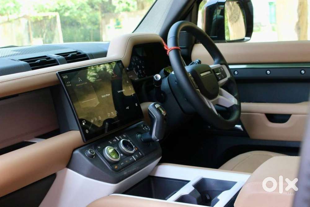 Land Rover Defender 2.0 110 Hse, 2026