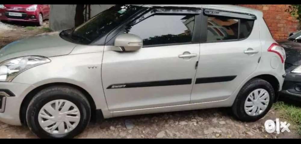 Maruti Suzuki Swift 2017 Petrol Well Maintained( 15000 Km)