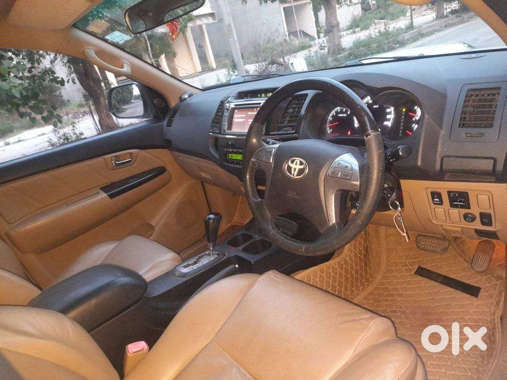 Toyota Fortuner 3.0 4x2 Automatic, 2015, Diesel
