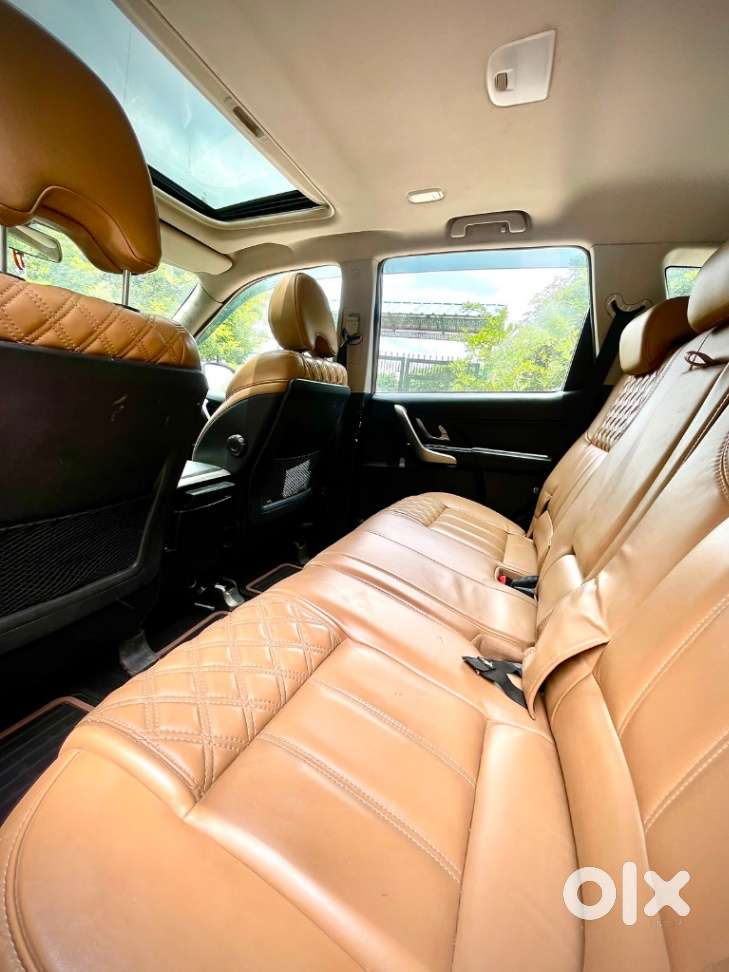 Mahindra XUV500 W11 Option AT, 2018, Diesel