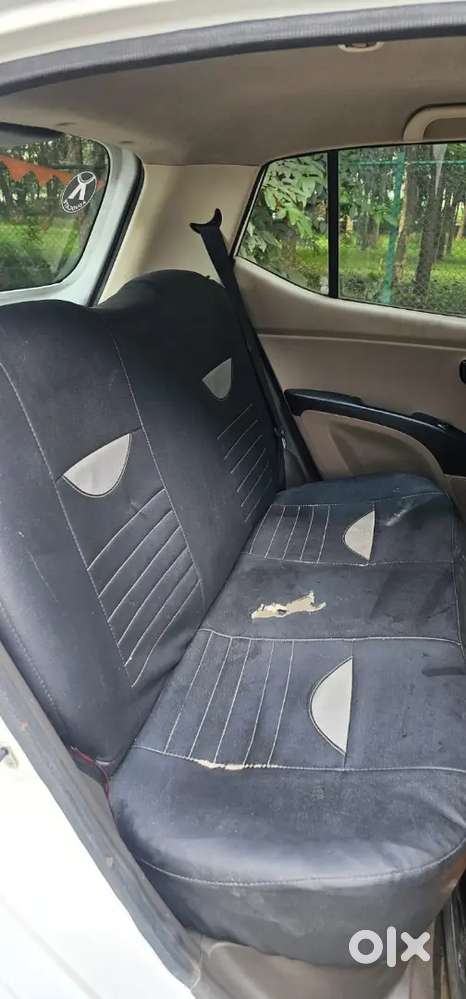 Hyundai I10 Magna 2012 Petrol + Cng Very Good Running Condition