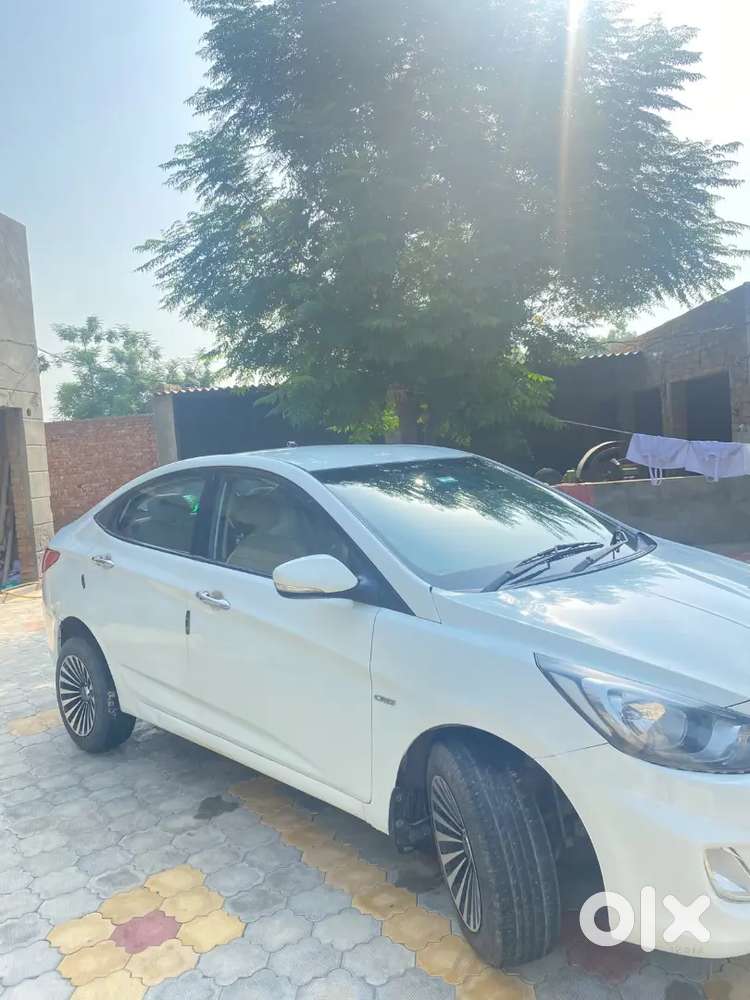 Hyundai Verna Crdi 2012 Diesel Manual