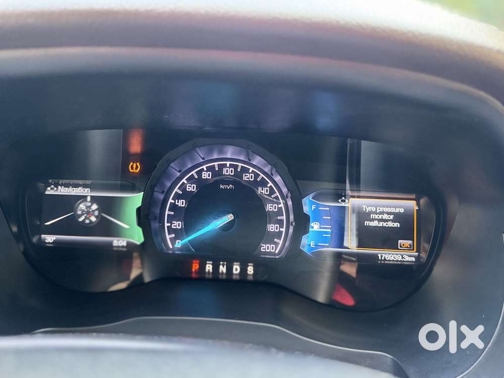 Ford Endeavour 3.2 Titanium At 4x4, 2017, Diesel