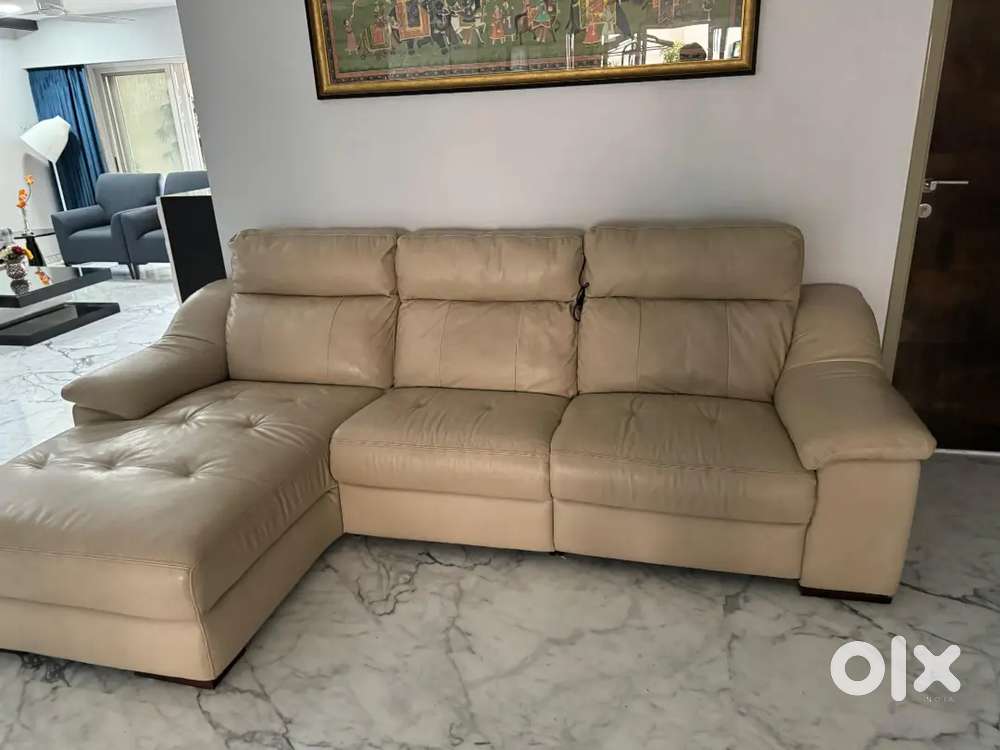 Recliner sofa