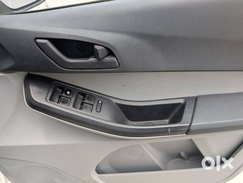 Tata Tiago 1.2 Revotron Xt Cng, 2023, Cng & Hybrids