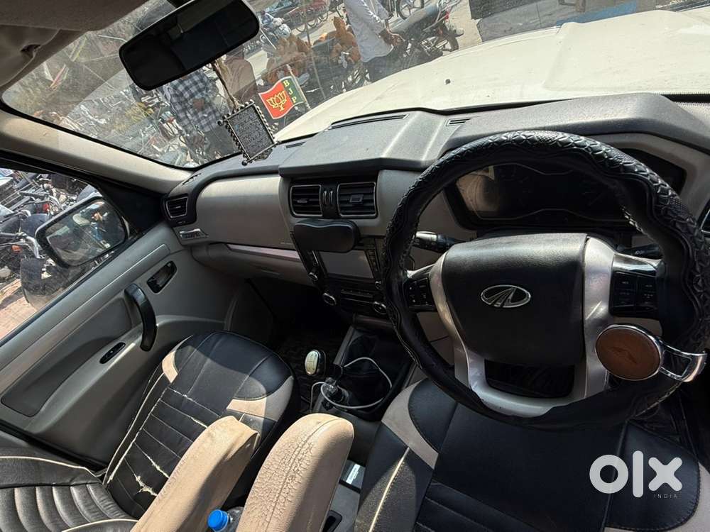 Mahindra Scorpio Diesel December 2015