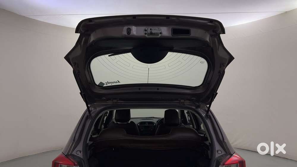 Tata Tiago Xz, 2016, Petrol