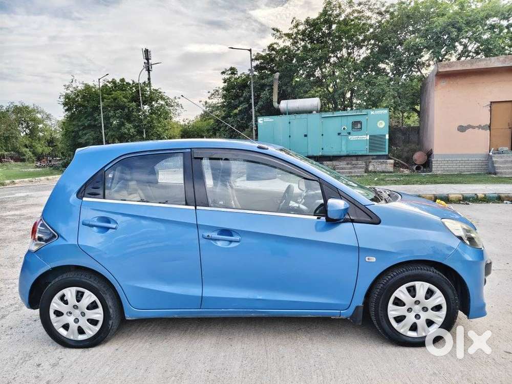 Honda Brio, 2013