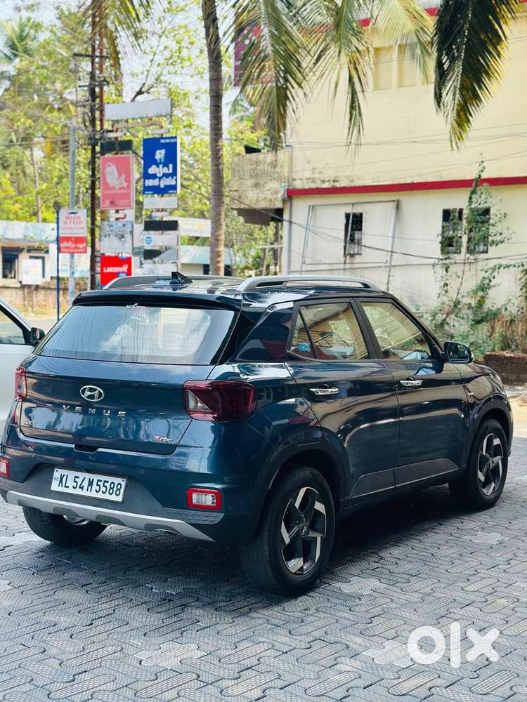 Hyundai Venue Sx Plus Turbo Dct, 2020, Petrol