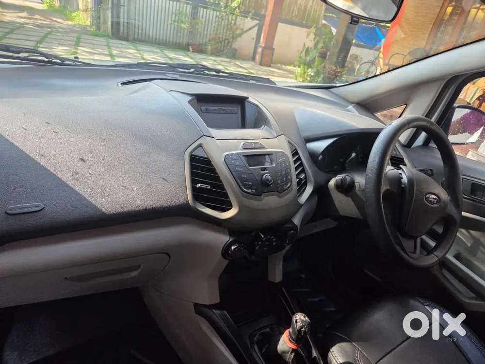 Ford Ecosport Petrol 2015 Single Owner Full Company Service
