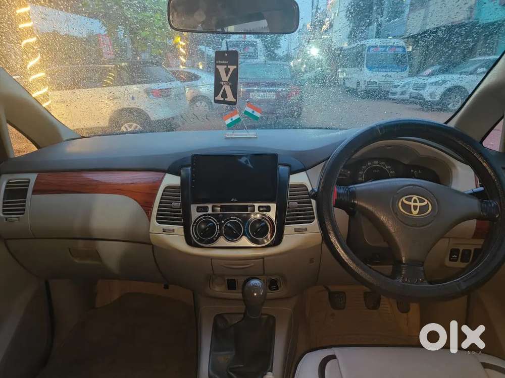 Toyota Innova Diesel 7 Seater 2011 Model 2012 Registration