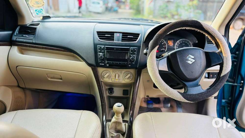 Maruti Suzuki Swift Dzire 1.2 Vxi Bsiv, 2015, Petrol