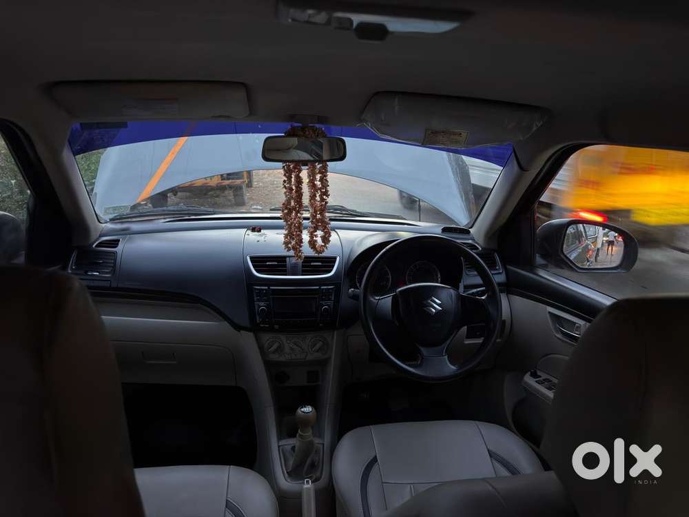 Maruti Suzuki Swift Dzire Vxi Optional, 2016, Petrol