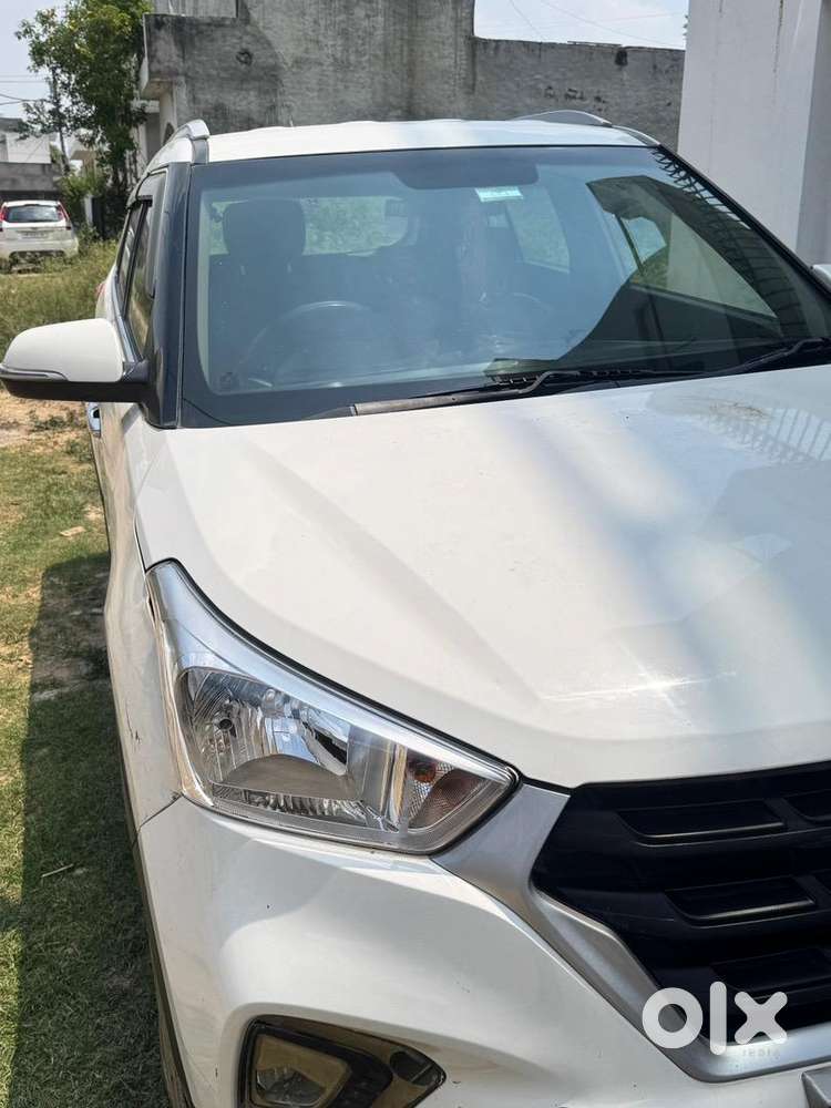 Hyundai Diesel Car 2018 1st Owner New Condition Vip No
