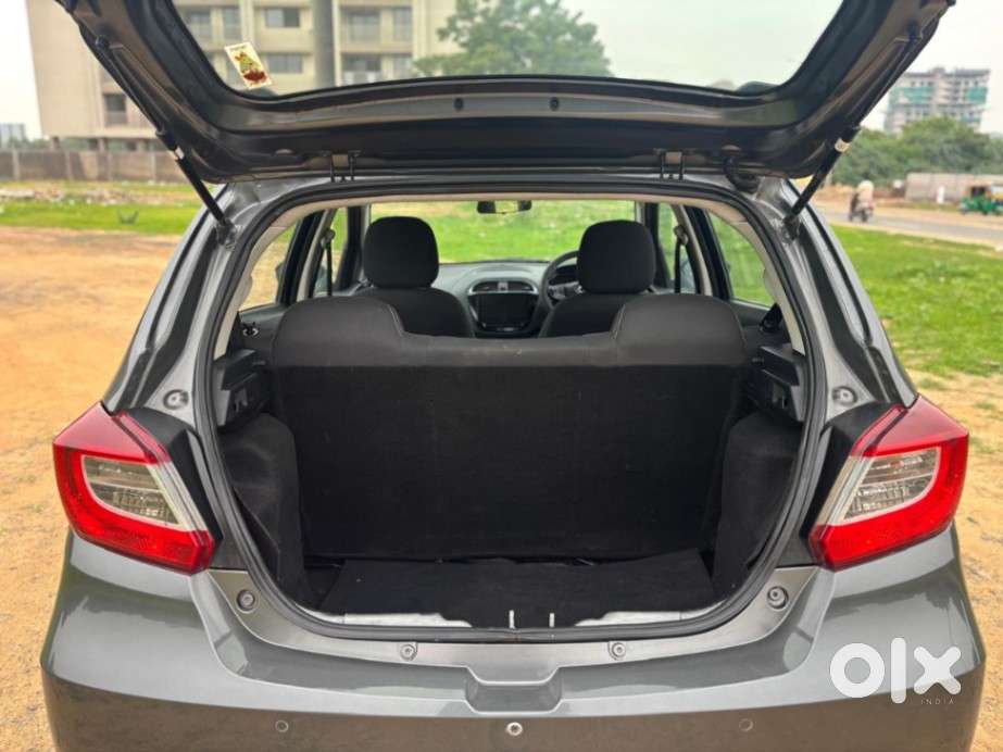 Tata Tiago 1.2 Revotron Xt (o), 2021, Petrol