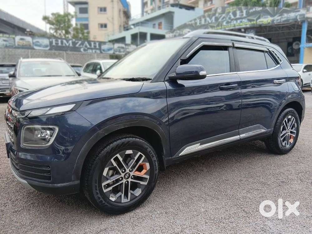Hyundai Venue Sx Mt, 2022, Petrol