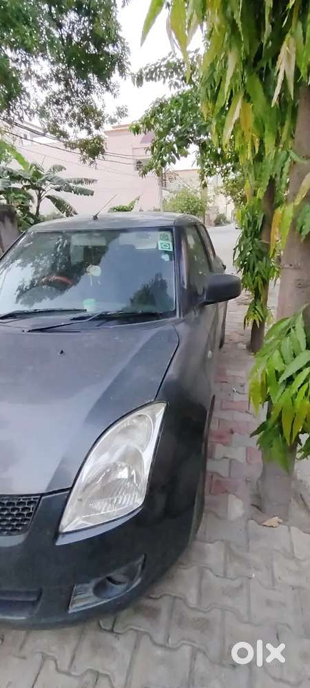 Maruti Suzuki Swift 2011 Petrol 60540 Km Driven
