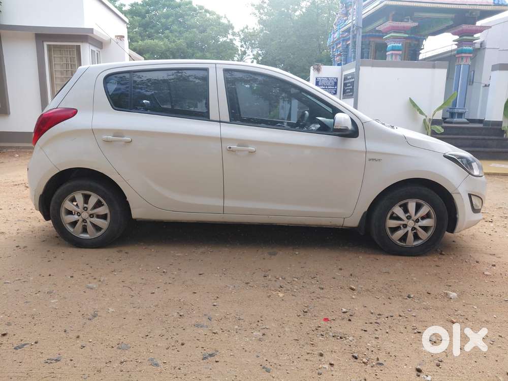 Hyundai I20 1.2 Sportz, 2012, Petrol
