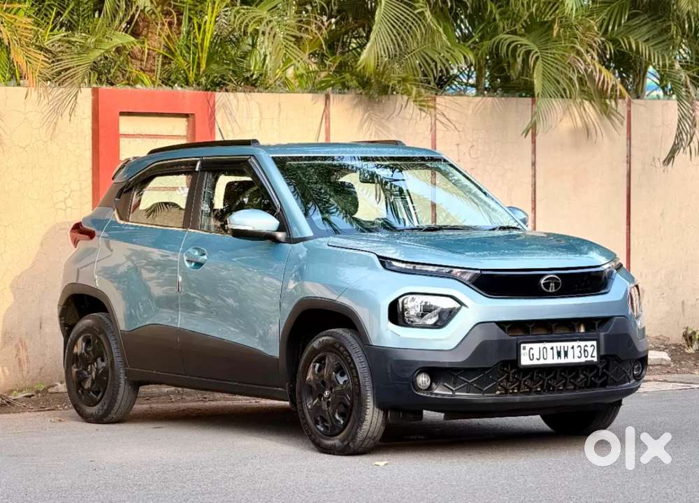 Tata Punch, 2025, Petrol