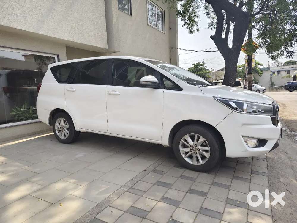 Toyota Innova Crysta 2018 Diesel Manual