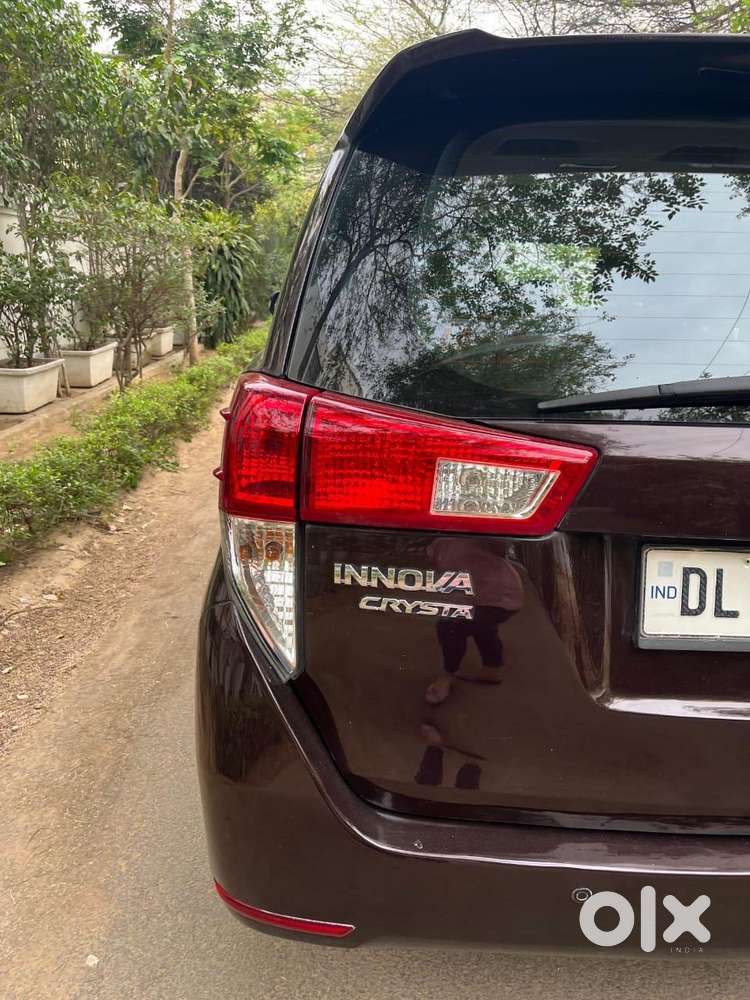 Toyota Innova Crysta