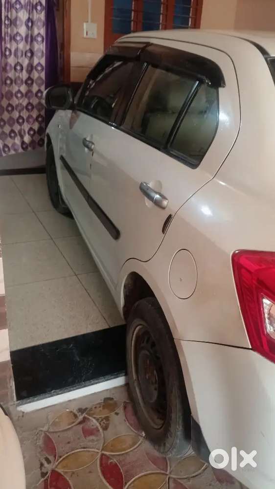 Maruti Suzuki Dzire 2015