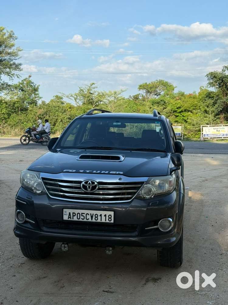 Toyota Fortuner 2015 Diesel Manual