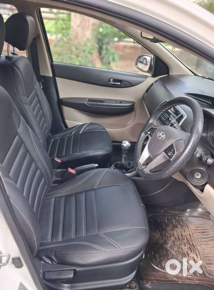 Hyundai I20 Sportz 1.2 Bs-iv, 2013, Petrol