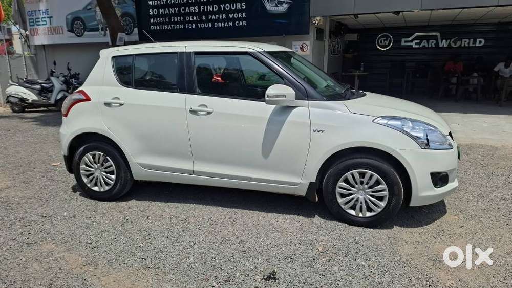 Maruti Suzuki Swift Vxi Optional, 2013, Petrol