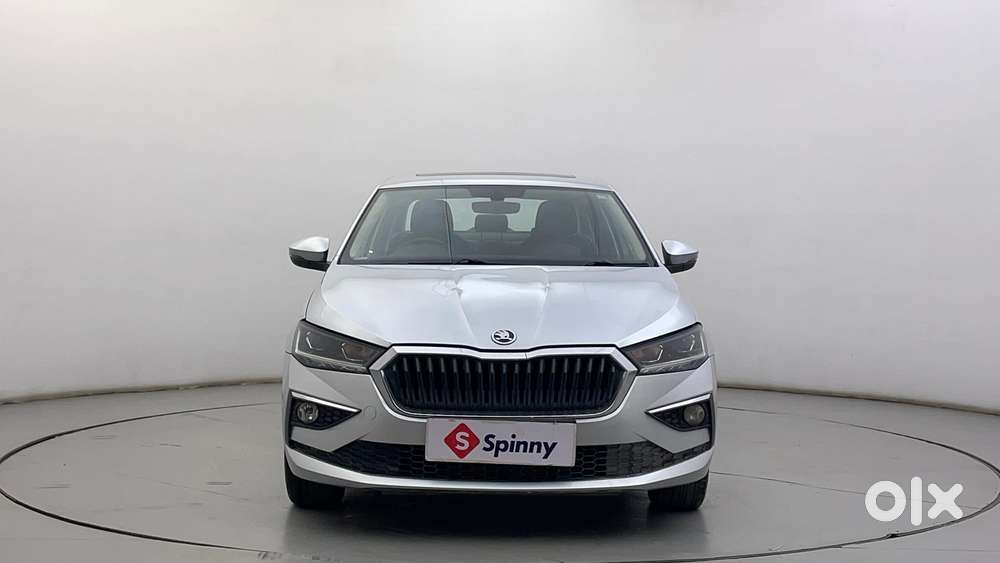 Skoda Slavia Style 1.0l Tsi At, 2022, Petrol