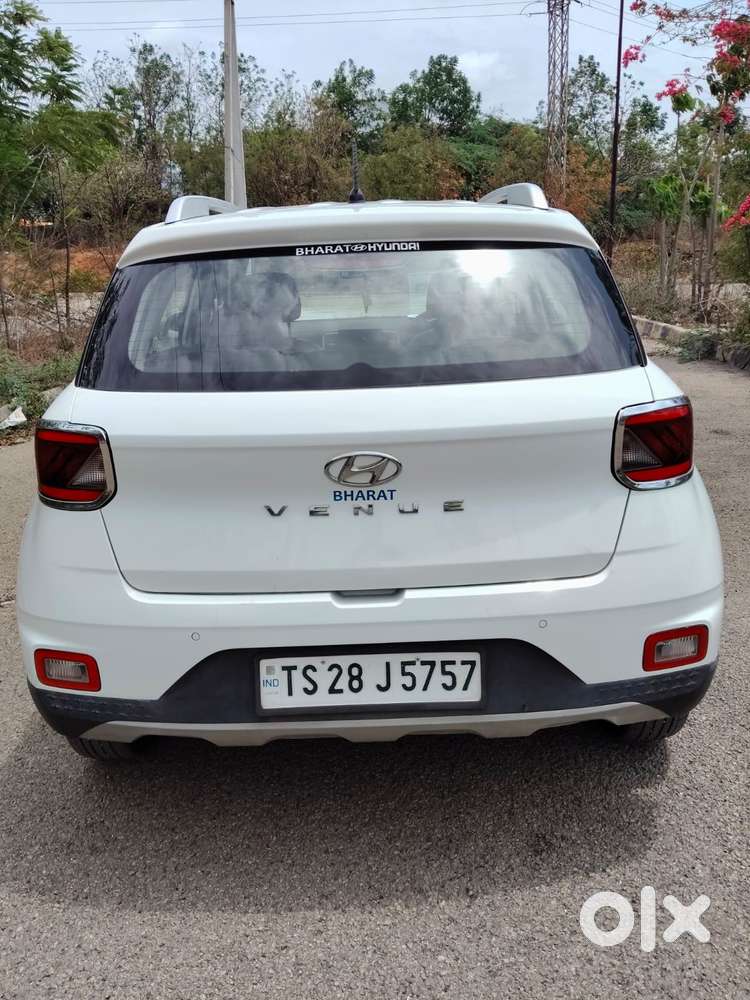 Hyundai Venue S 1.2 Petrol, 2020, Petrol