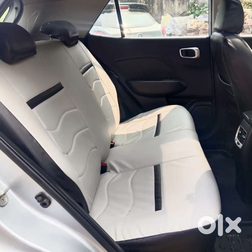 Hyundai Venue 2019 Petrol Superior Condition