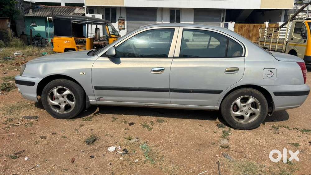 Hyundai Neo Fluidic Elantra 2005 Petrol Well Maintained