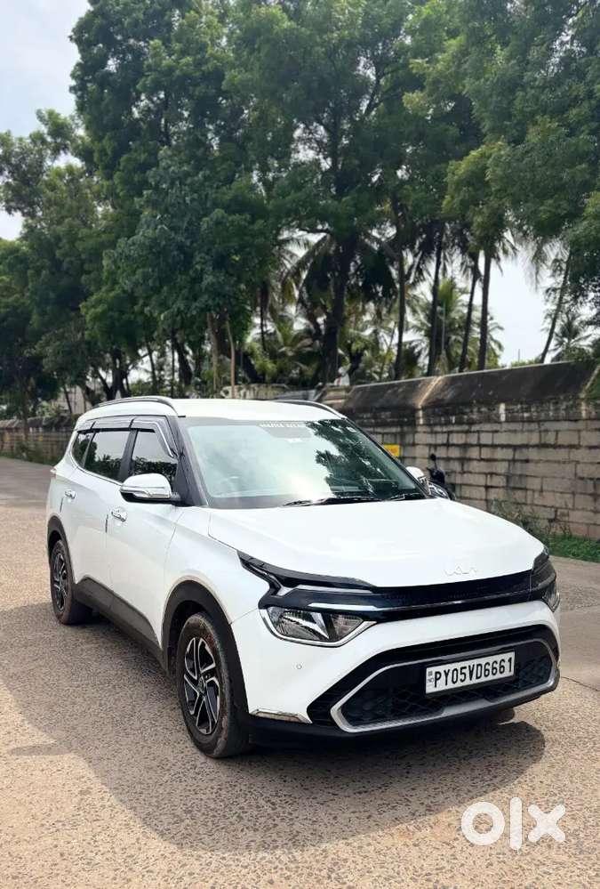 Kia Carens Prestige Plus 2023 Diesel Imt