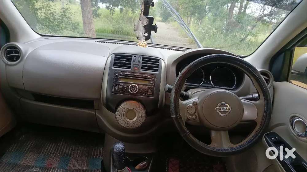 Nissan Sunny Diesel 2013 / Kl 14 / Veh In Cbe