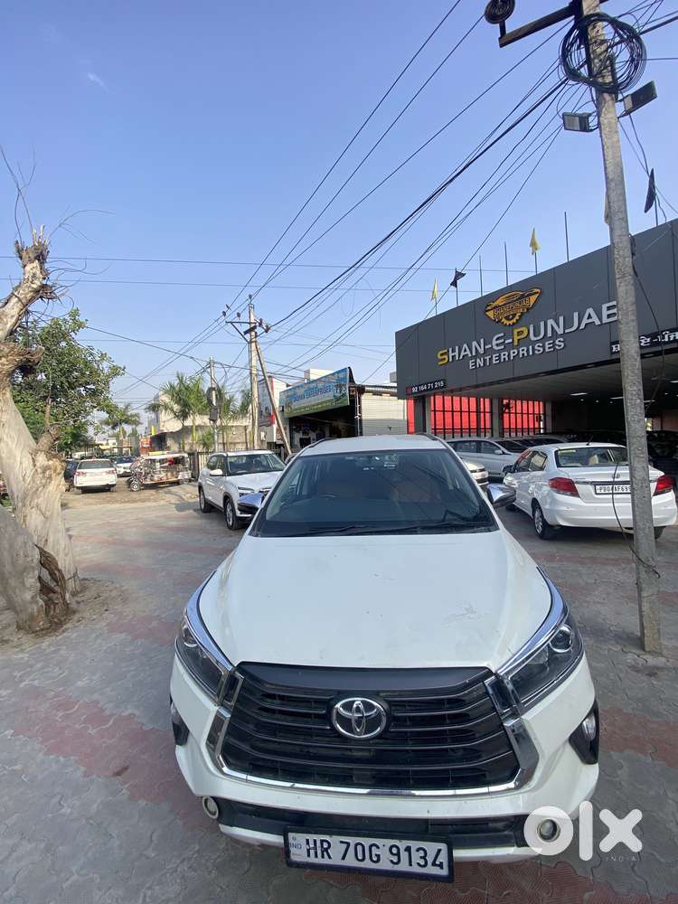 Toyota Innova Crysta 2.5z, 2022, Diesel