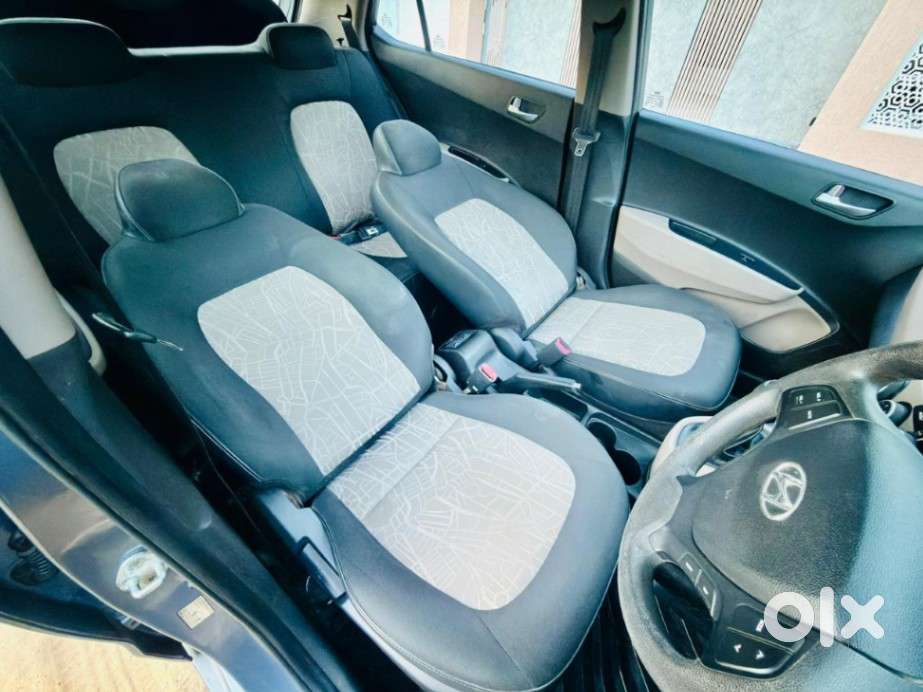 Hyundai Grand I10 Nios Sportz, 2016, Petrol