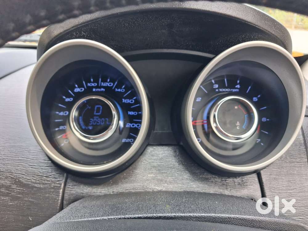 Mahindra Xuv500 W8, 2016, Diesel