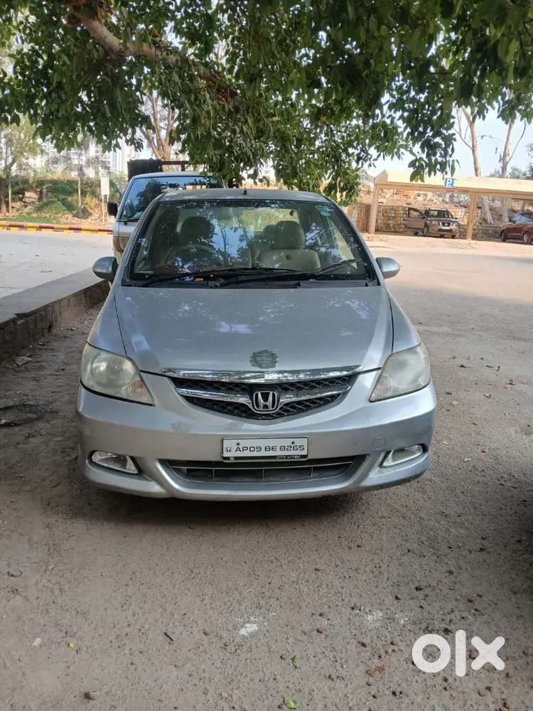 Honda City Zx 2006 Petrol Well Maintained
