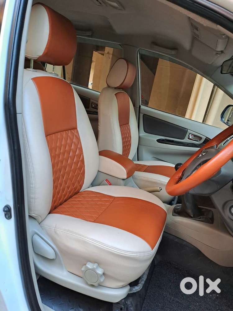 Toyota Innova 2.5 Z Diesel 7 Seater, 2014, Diesel