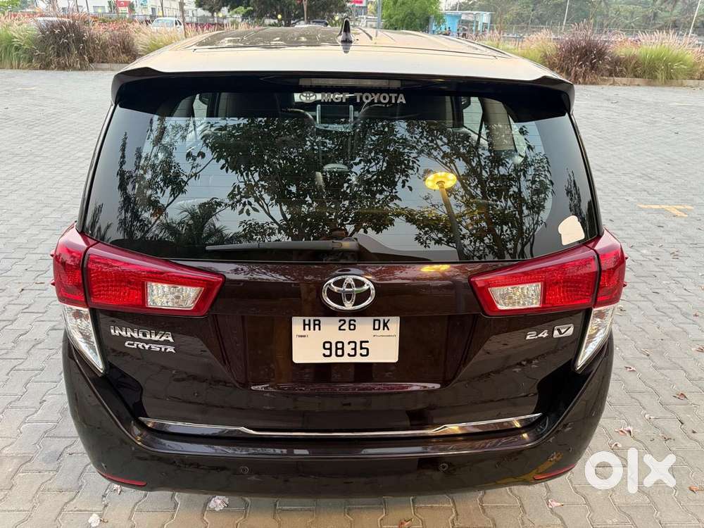Toyota Innova Crysta 2.4 G Mt 8s, 2018, Diesel