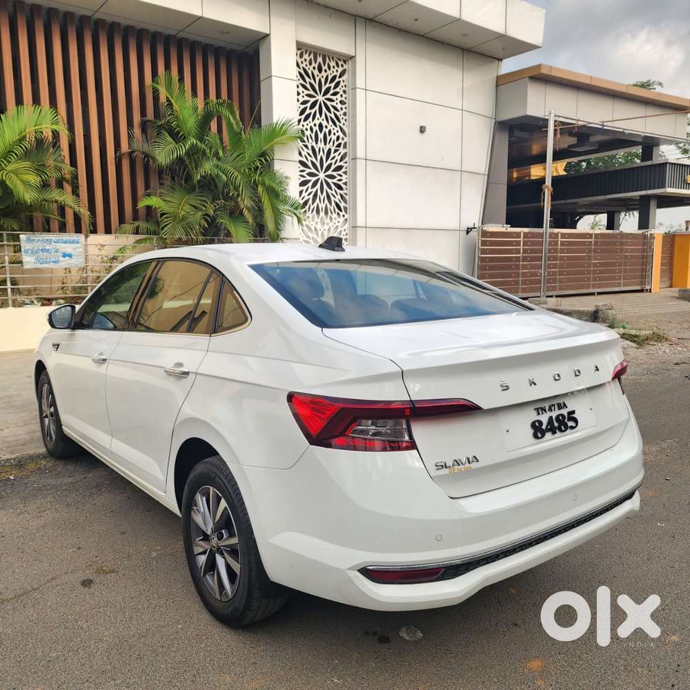 Skoda Slavia Style 1.0l Tsi Mt, 2022, Petrol