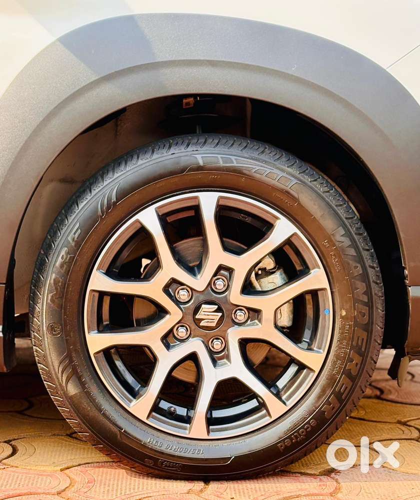 Maruti Suzuki Xl6 Zeta, 2025, Cng & Hybrids