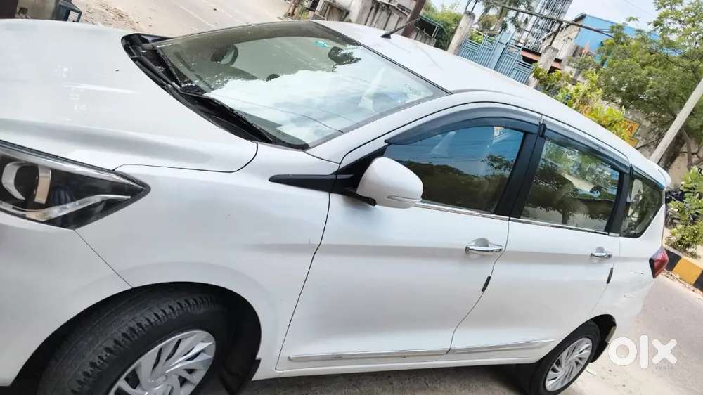 Maruti Suzuki Ertiga 2025 Cng & Hybrids 70000 Km Driven