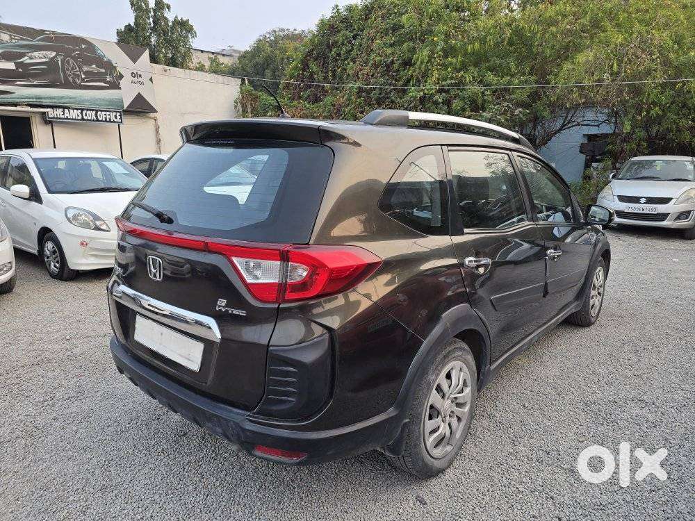 Honda Br-v I-vtec V Cvt, 2017, Petrol
