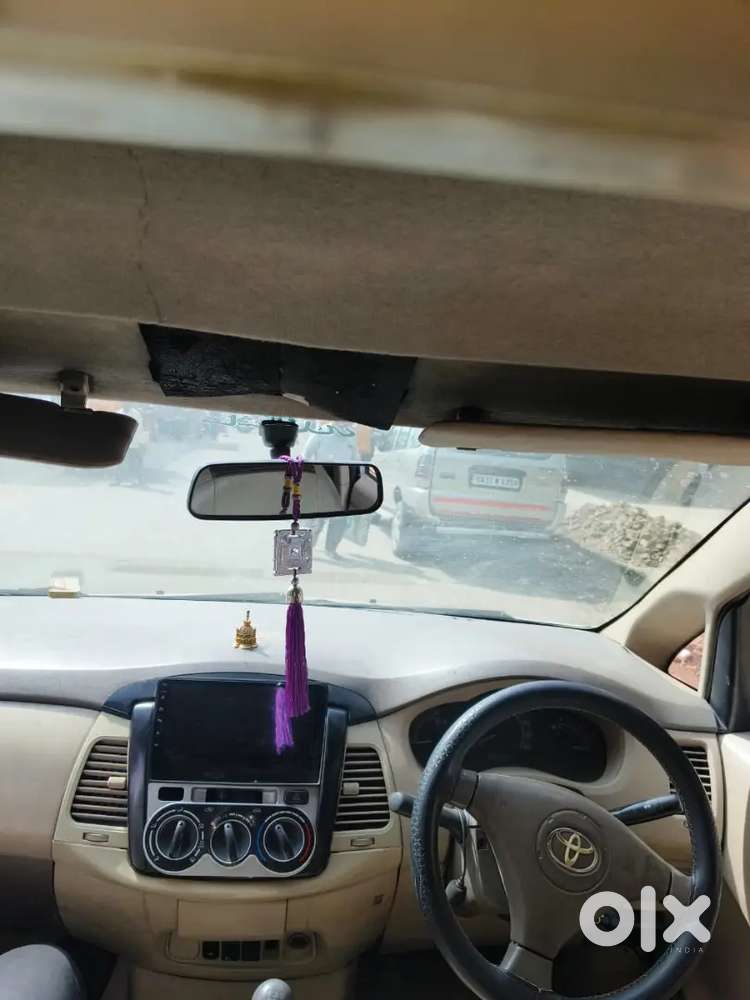 Toyota Innova 2006 Diesel 150000 Km Driven