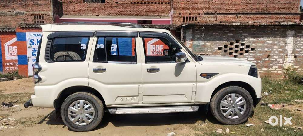 Mahindra Scorpio S4 Plus 2015 Diesel