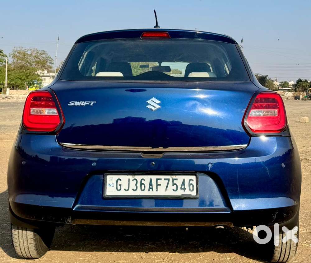 Maruti Suzuki Swift Vxi + Manual, 2023, Petrol